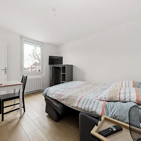 Coeur De - L'avenue Apartment *